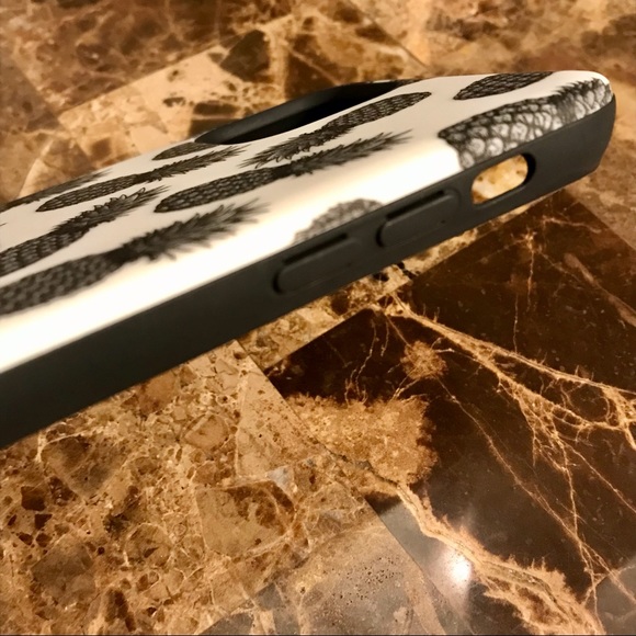 iPhone 11 Pro Max Case Pineapple - Picture 4 of 6